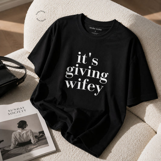 It's Giving Wifey Oversized Tee